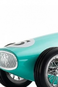 Tiffany & Co 的Time for Speed赛车时钟是一款价值 40,000 美元的精美配件